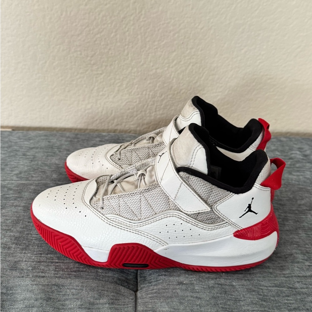 Nike Jordon Basketball Kids Boys White and Red Sneakers - Size 3Y